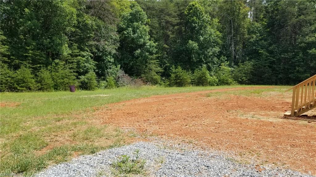 876 Rice Road Reidsville, NC 27320 - Photo 12 of 26 Gallery Image 12