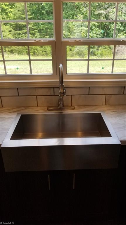 876 Rice Road Reidsville, NC 27320 - Photo 6 of 26 Gallery Image 6