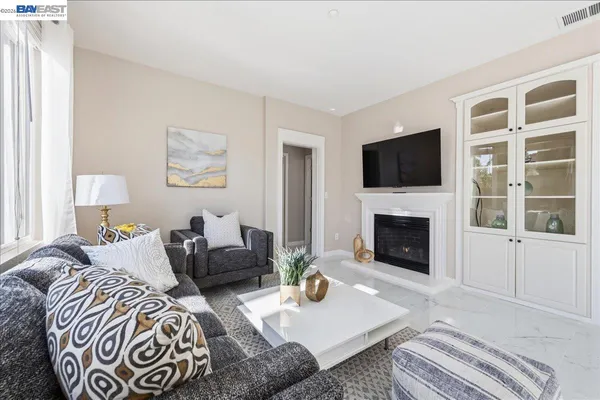 $2,058,000 | 5219 North Forestdale Circle, Dublin, CA 94568