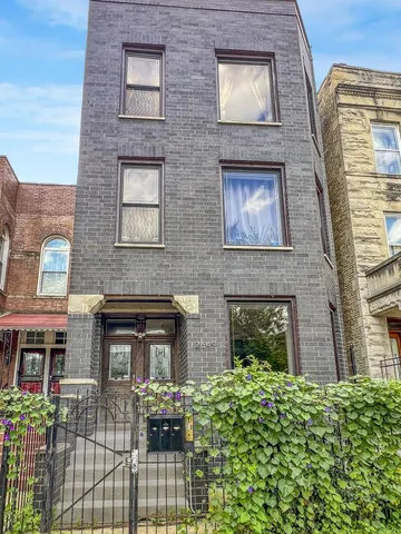 $3,000 | 2649 West Evergreen Avenue, Unit 1, Chicago, IL 60622
