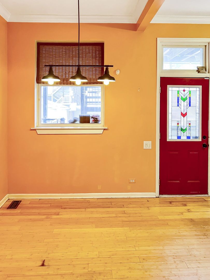 2649 West Evergreen Avenue, Unit 1 Chicago, IL 60622 - Photo 18 of 37