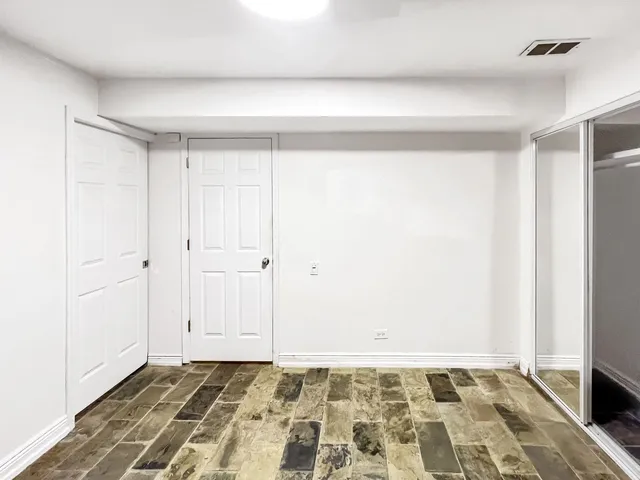 $3,000 | 2649 West Evergreen Avenue, Unit 1, Chicago, IL 60622