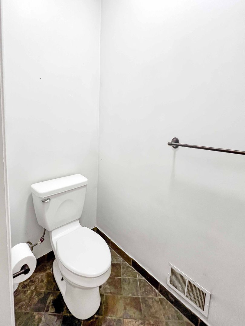 2649 West Evergreen Avenue, Unit 1 Chicago, IL 60622 - Photo 9 of 37