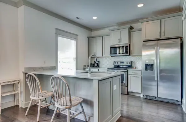 $3,500 | 1211 Davidson Street, Nashville, TN 37206