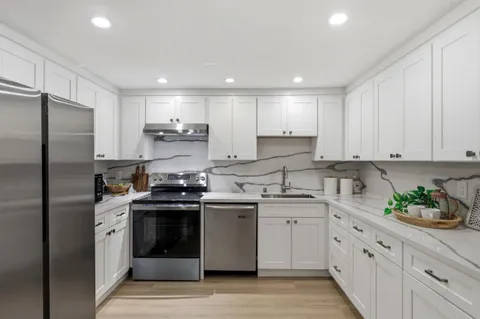 $750,000 | 1031 Crestview Drive, Unit 106, Mountain View, CA 94040