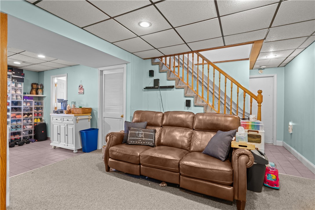 29 Buchanan Street Johnston, RI 02919 - Photo 25 of 34