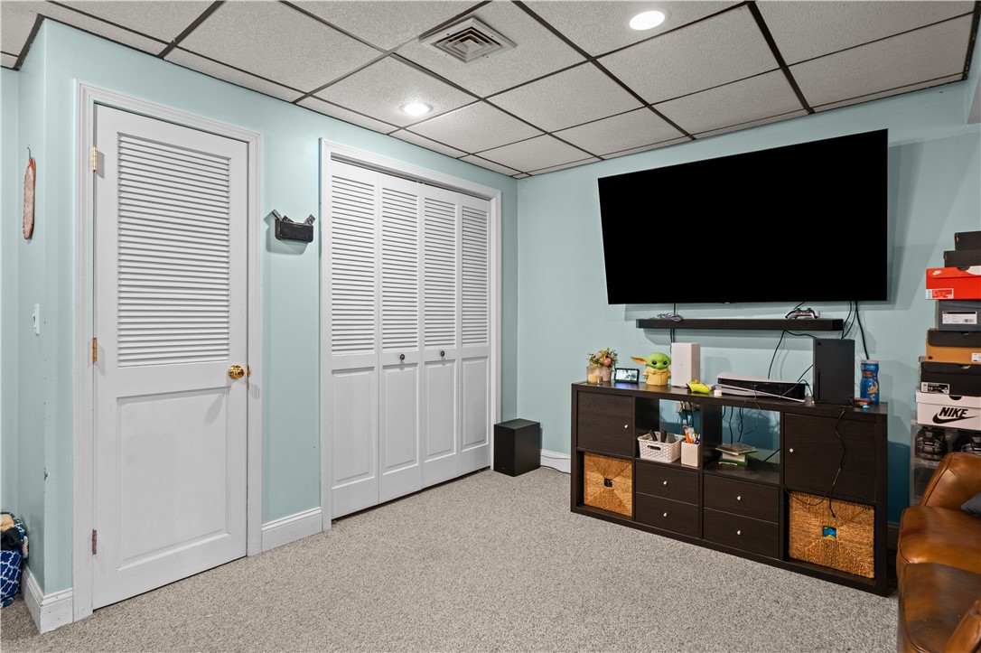 29 Buchanan Street Johnston, RI 02919 - Photo 26 of 34