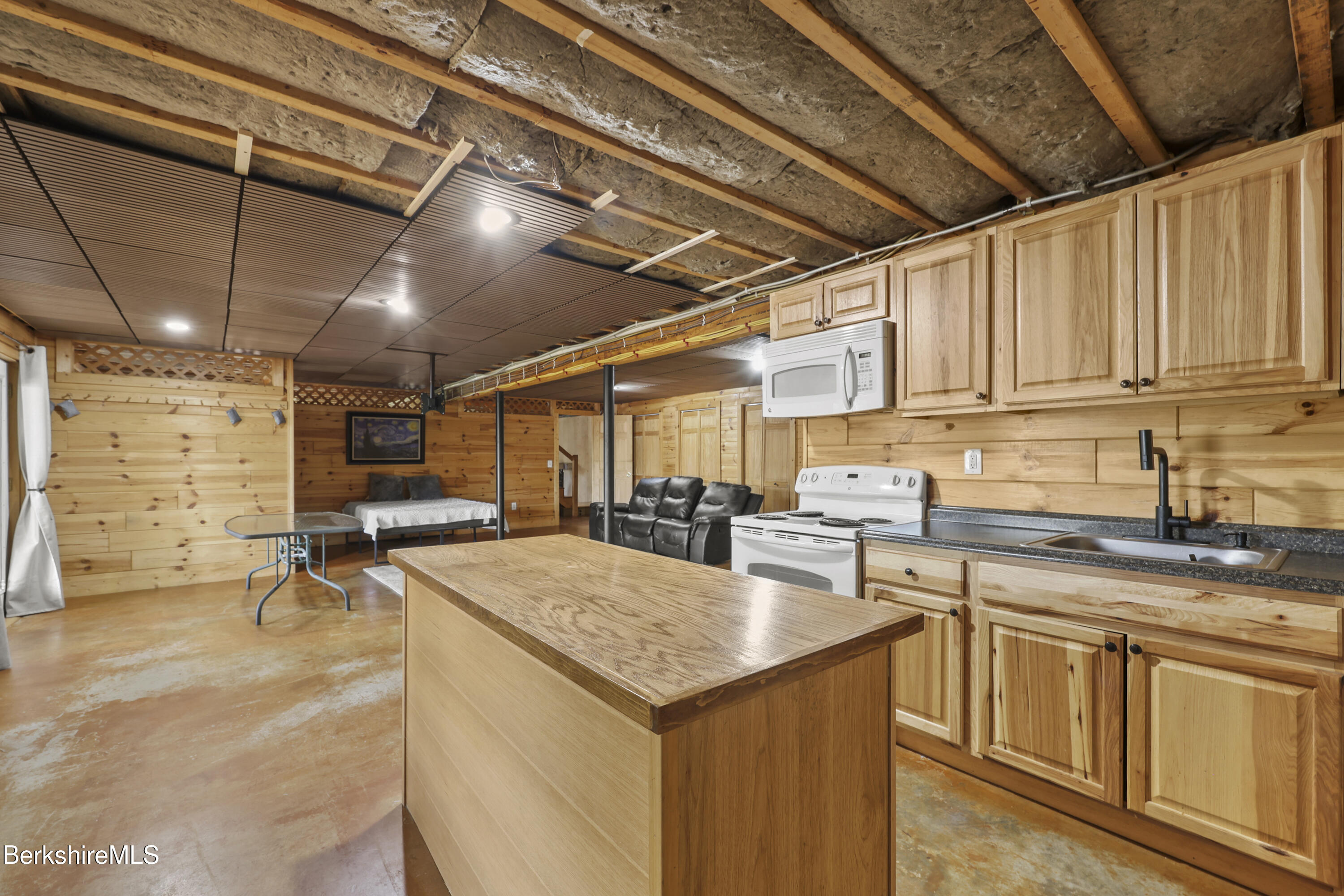 633 East Otis Road Otis, MA 01253 - Photo 51 of 64 225 Lower Level Kitchen