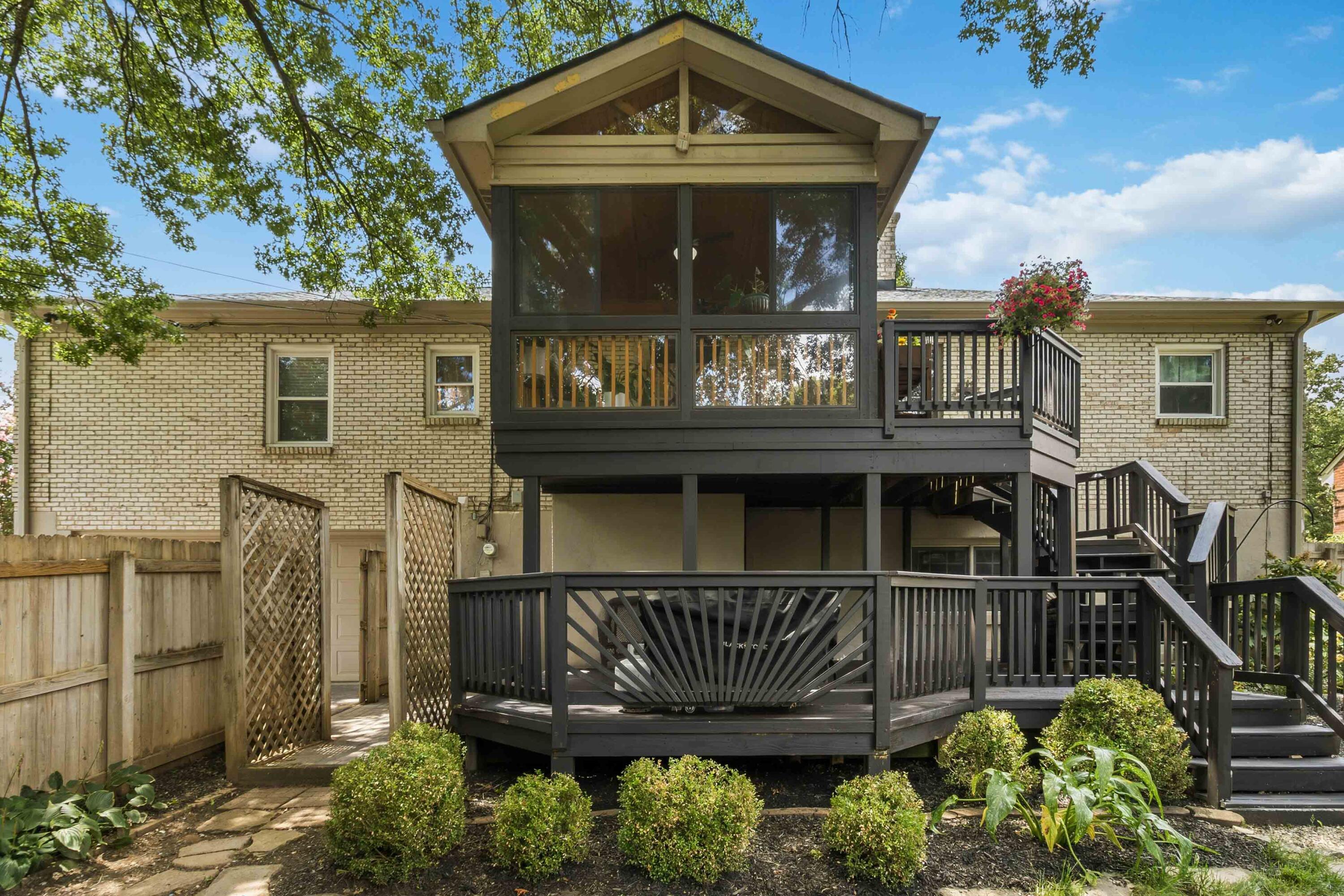 3130 Montavesta Road Lexington, KY 40502 - Photo 46 of 55 053