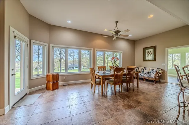 $499,000 | 106 Watson Drive, Laurie, MO 65037