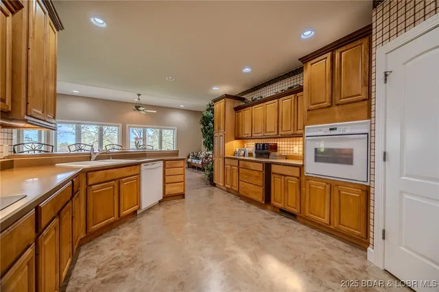 $499,000 | 106 Watson Drive, Laurie, MO 65037