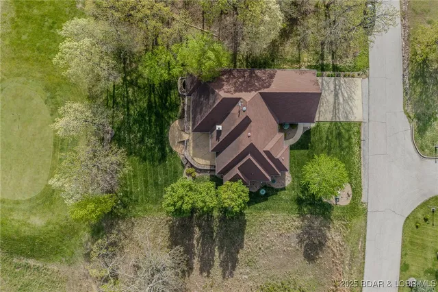 $499,000 | 106 Watson Drive, Laurie, MO 65037