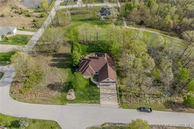 $499,000 | 106 Watson Drive, Laurie, MO 65037