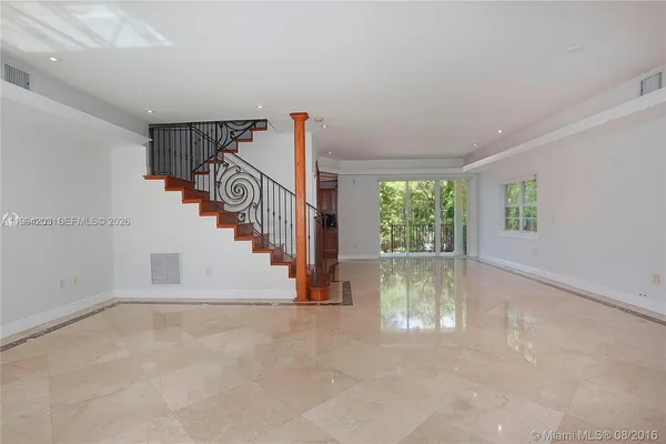 $13,500 | 592 Fernwood Road, Unit B, Key Biscayne, FL 33149