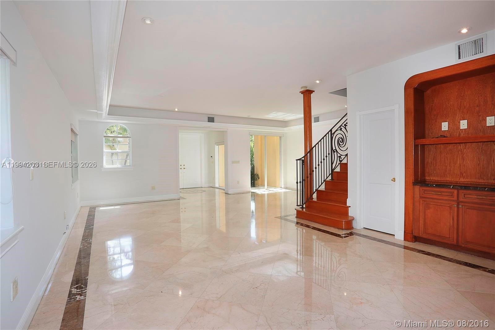 592 Fernwood Road, Unit B Key Biscayne, FL 33149 - Photo 9 of 24