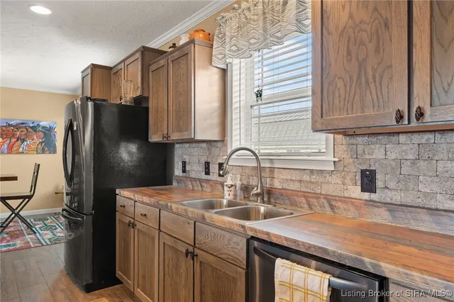 $389,500 | 7985 Highway 66, Leavenworth, IN 47137