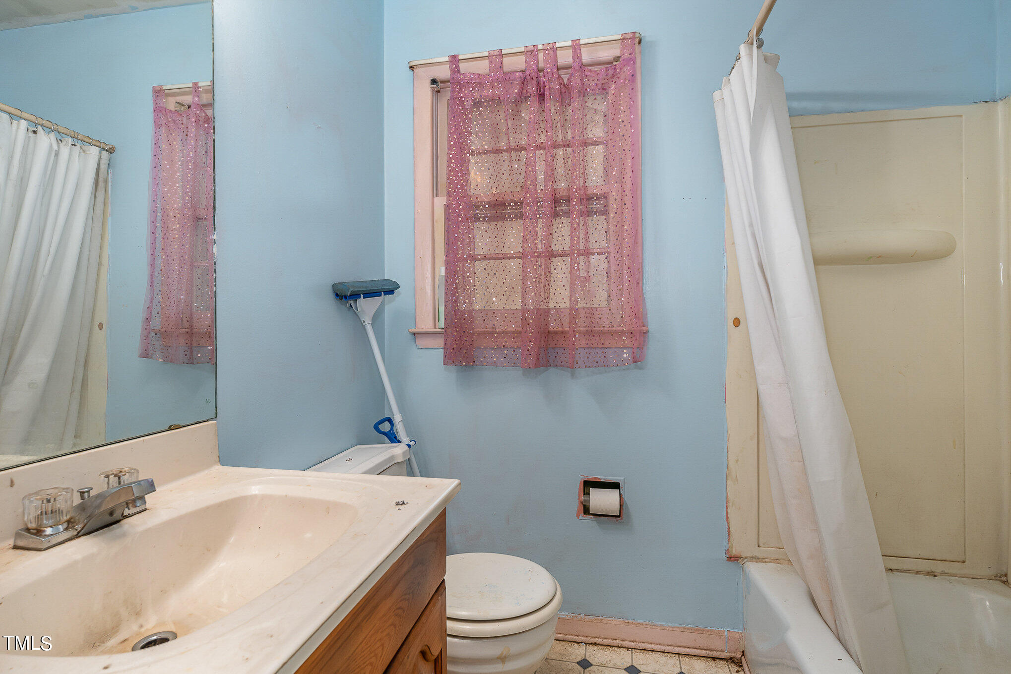 2104 Saturn Street Raleigh, NC 27603 - Photo 11 of 16 Bathroom