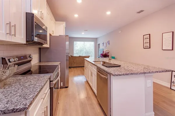 $375,000 | 884 Klondike Avenue, Winter Garden, FL 34787