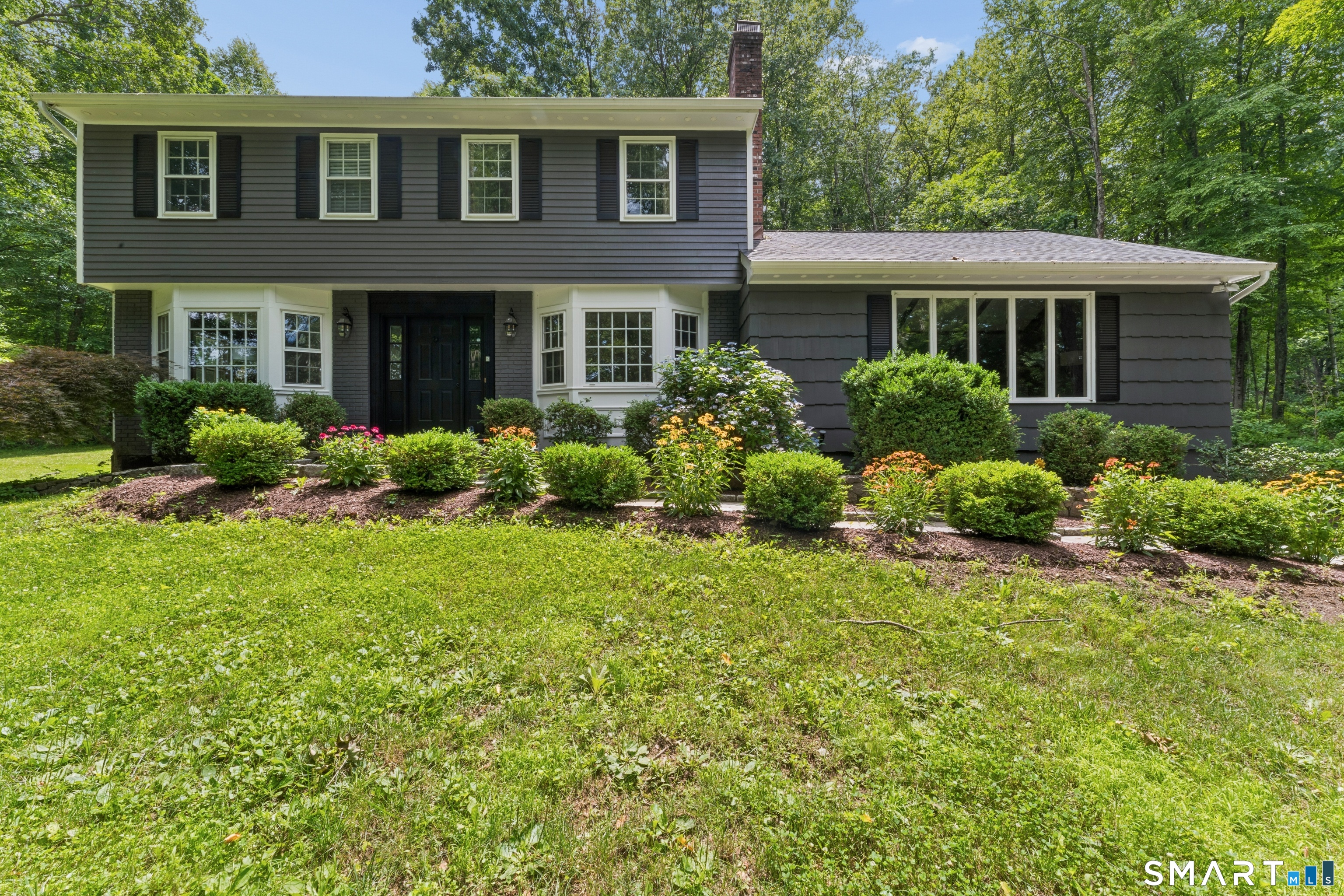 7 Arapaho Road Brookfield, CT 06804 - Photo 1 of 38