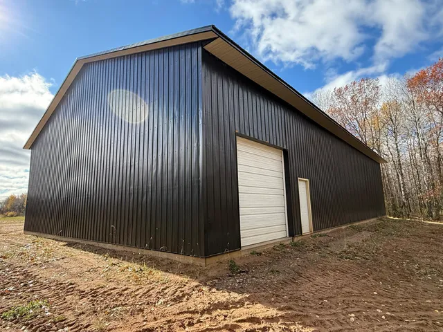 $642,000 | 25690 Groningen Road, Sandstone, MN 55072