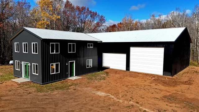 $642,000 | 25690 Groningen Road, Sandstone, MN 55072