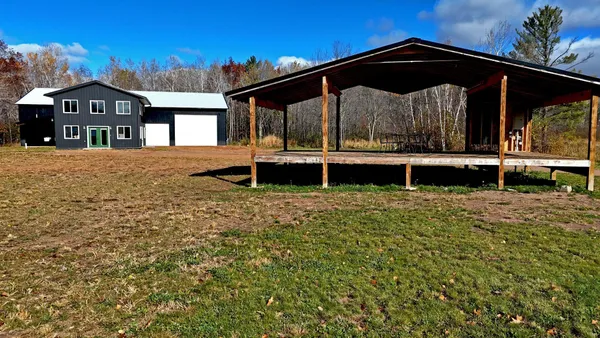 $484,000 | 25690 Groningen Road, Sandstone, MN 55072