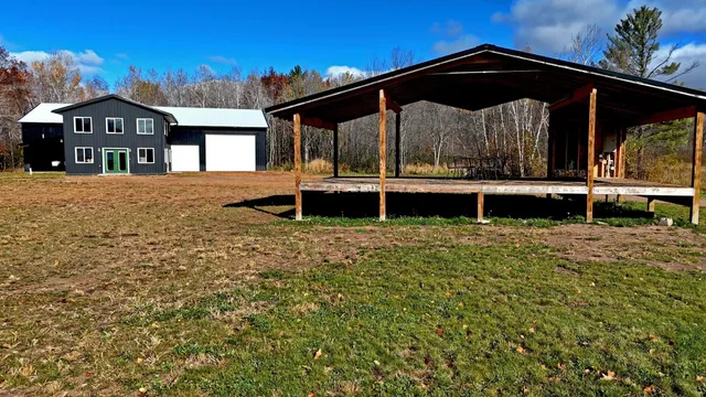 $484,000 | 25690 Groningen Road, Sandstone, MN 55072