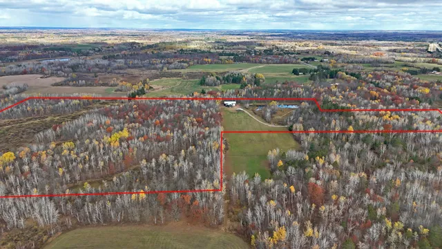 $484,000 | 25690 Groningen Road, Sandstone, MN 55072