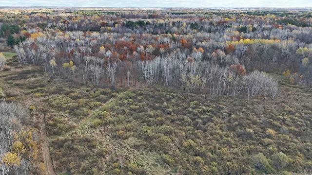 $484,000 | 25690 Groningen Road, Sandstone, MN 55072