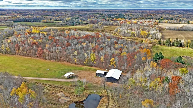 $484,000 | 25690 Groningen Road, Sandstone, MN 55072