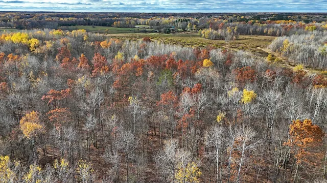 $484,000 | 25690 Groningen Road, Sandstone, MN 55072