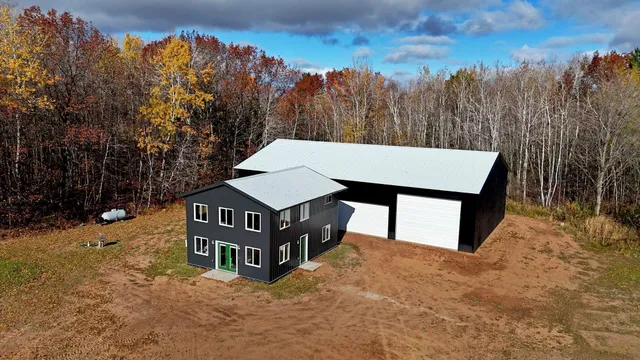 $642,000 | 25690 Groningen Road, Sandstone, MN 55072