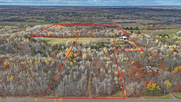 $484,000 | 25690 Groningen Road, Sandstone, MN 55072