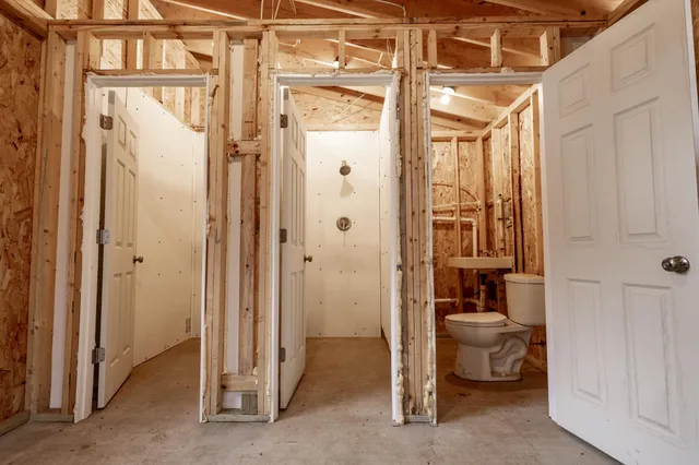 $484,000 | 25690 Groningen Road, Sandstone, MN 55072