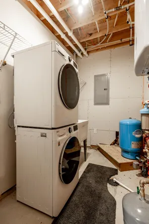 $484,000 | 25690 Groningen Road, Sandstone, MN 55072