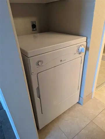 a close up view of washer and dryer