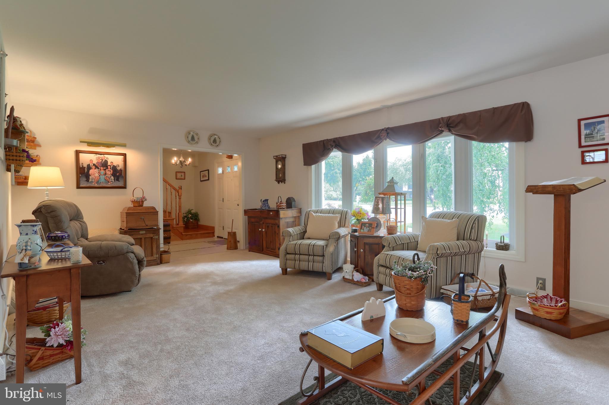 3 Banbury Road Hummelstown, PA 17036 - Photo 29 of 85 a living room with furniture and a large window