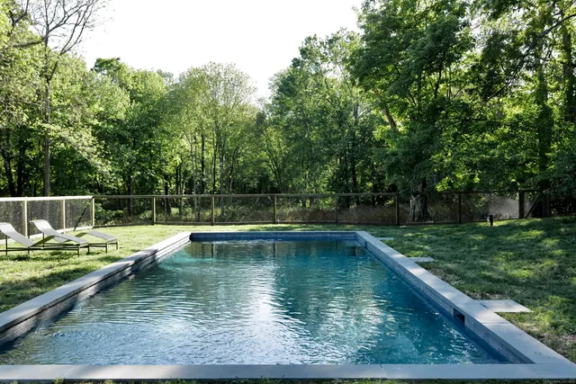 $10,000 | 37 South Street, Roxbury, CT 06783