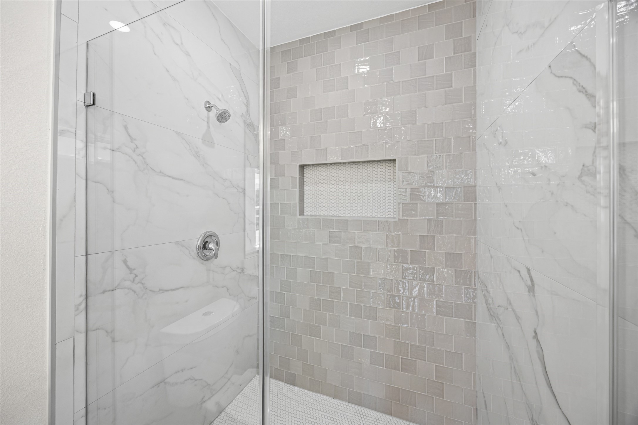 443 Hahlo Street Houston, TX 77020 - Photo 22 of 27 a bathroom with a shower