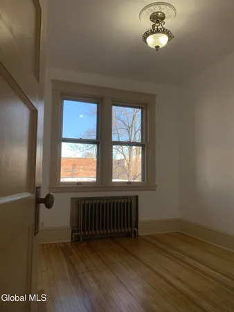 $1,600 | 292 Lark Street, Albany, NY 12210