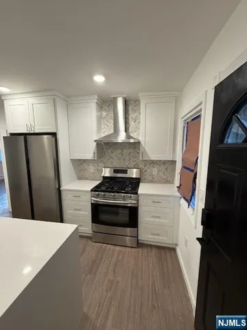 $3,700 | 381 Terrace Avenue, Unit 1, Hasbrouck Heights, NJ 07604