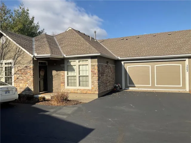 $365,000 | 11238 South Rene Street, Unit 3002, Olathe, KS 66215