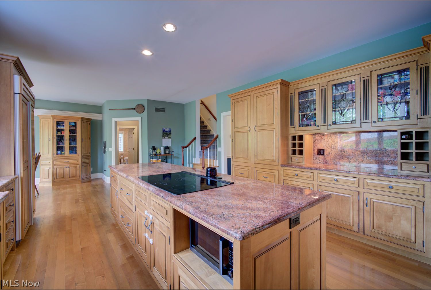 18764 Brewster Road Chagrin Falls, OH 44023 - Photo 11 of 43