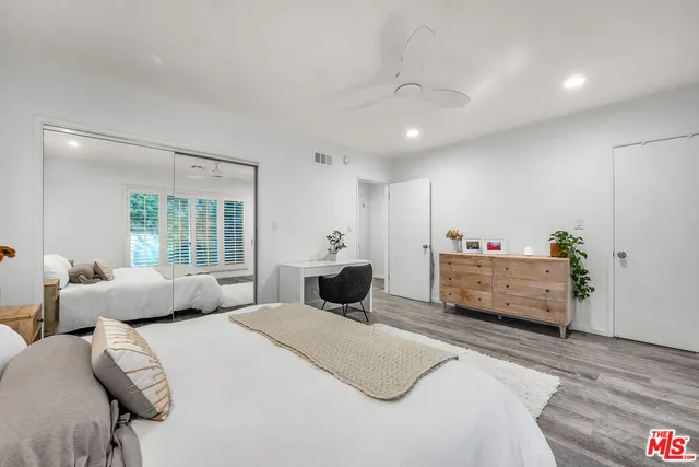 $4,250 | 14238 Dickens Street, Unit 4, Sherman Oaks, CA 91423