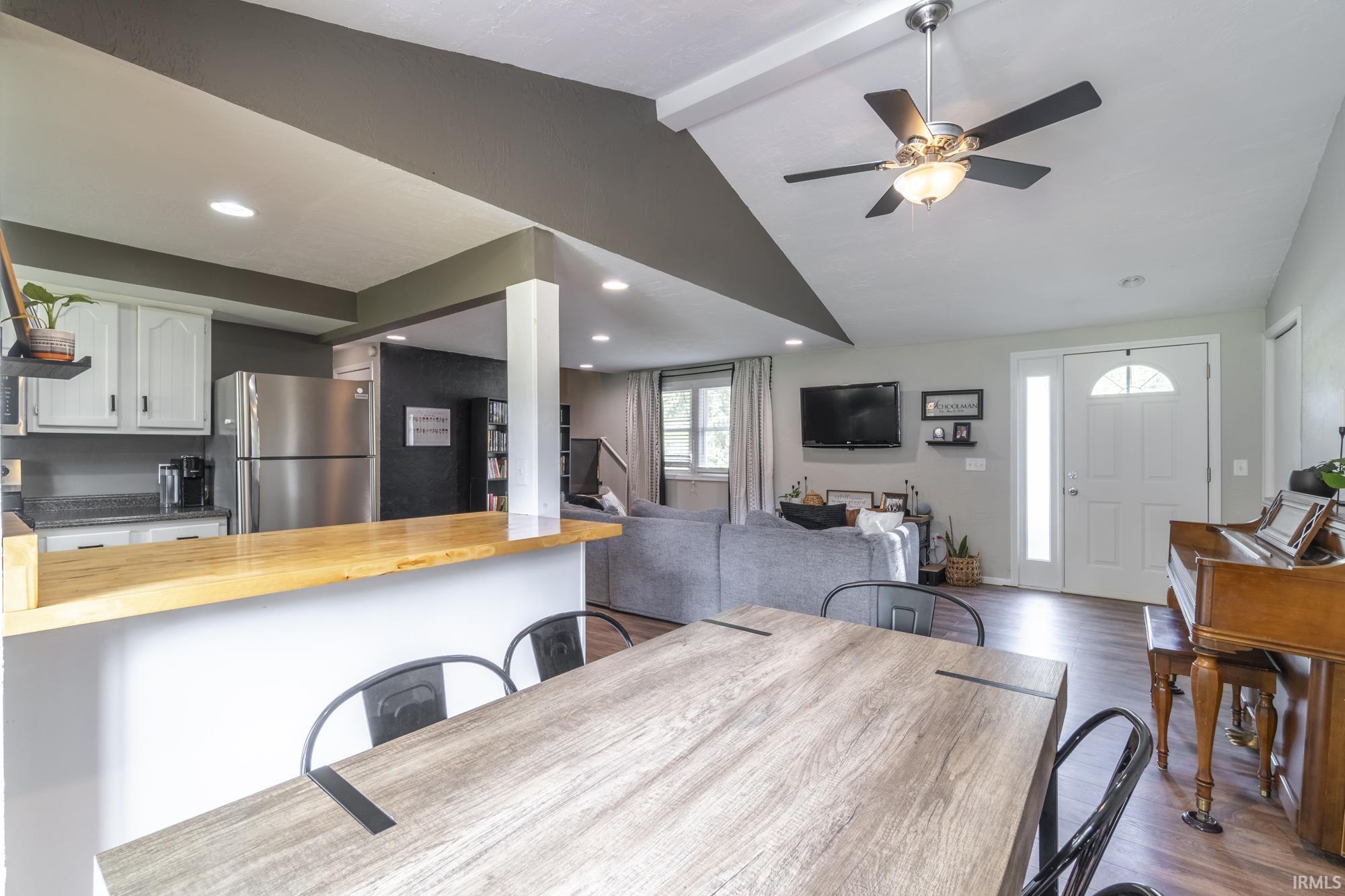 2140 Gump Road East Fort Wayne, IN 46845 - Photo 13 of 32