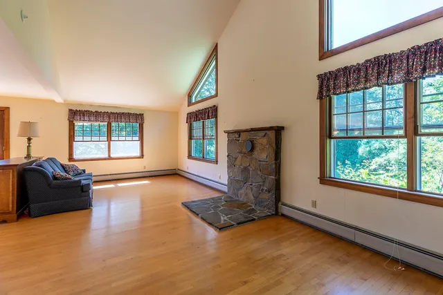 $817,000 | 616 Rose Hill Road, Woodstock, VT 05091