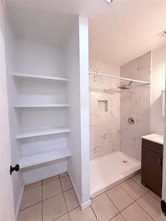 $1,700 | 51 Hanging Oak Road, Dale, TX 78616