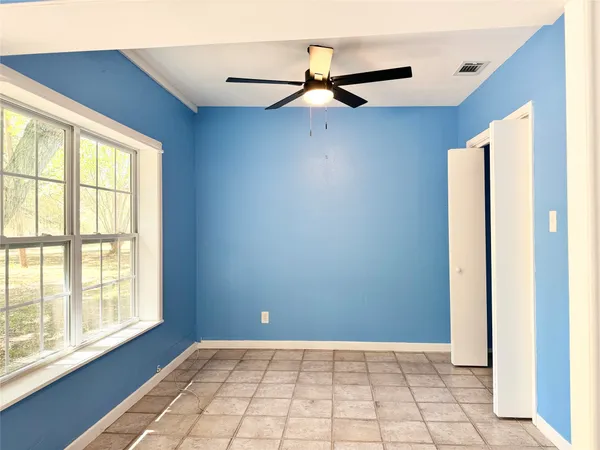 $1,700 | 51 Hanging Oak Road, Dale, TX 78616