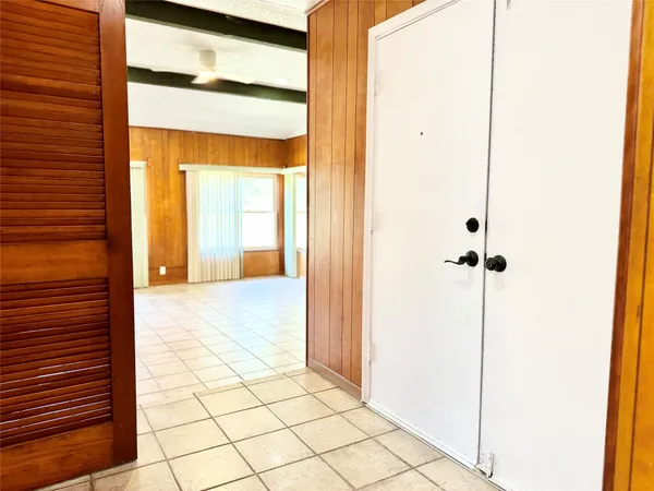 $1,700 | 51 Hanging Oak Road, Dale, TX 78616