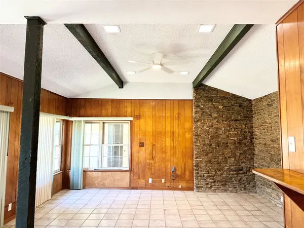 $1,700 | 51 Hanging Oak Road, Dale, TX 78616